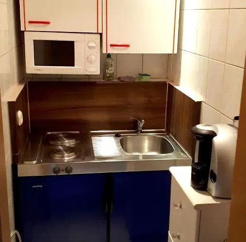 Gaestehaus Moebius شقة Markt Erlbach